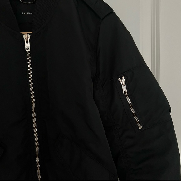 Aritzia Talula Whitney Bomber Jacket - Picture 5 of 9